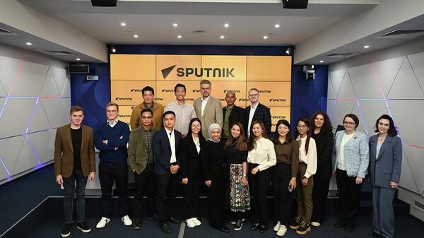 SputnikPro принимает журналистов из Юго-Восточной Азии