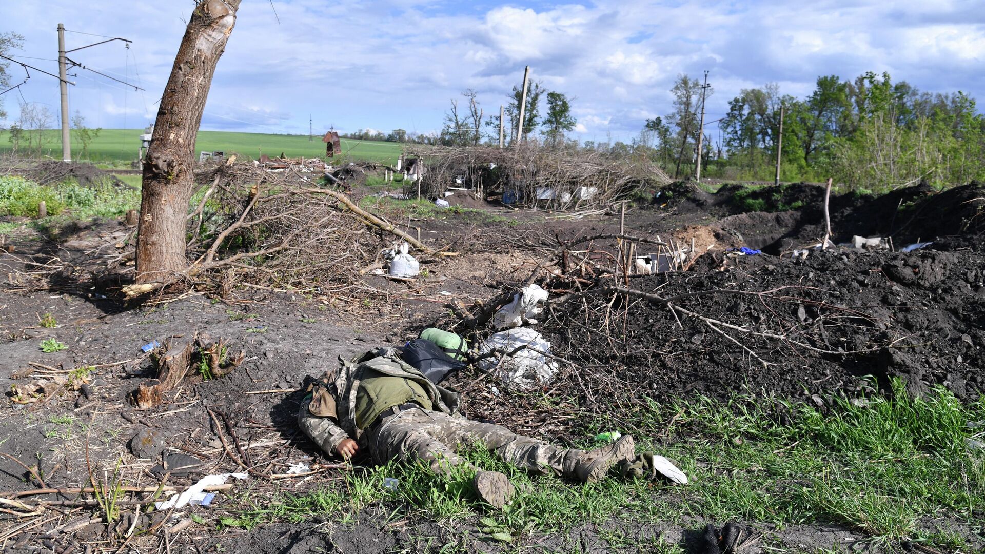 Погибший военнослужащий ВСУ - РИА Новости, 1920, 13.09.2022