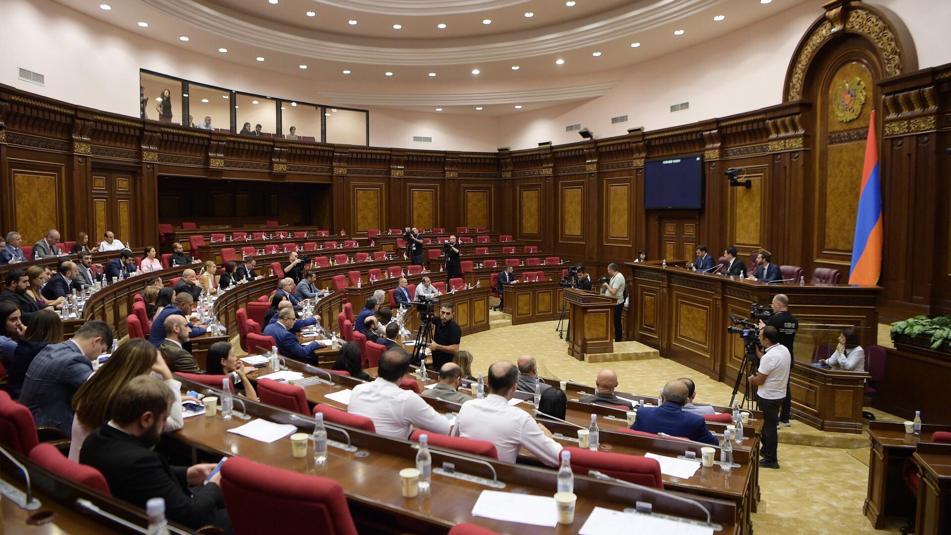 На заседании парламента Армении в Ереване - РИА Новости, 1920, 15.09.2022