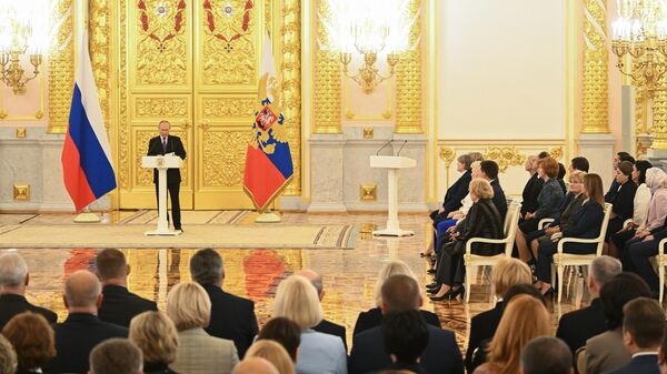 Путин на торжественном мероприятии, приуроченном к 100-летию Государственной санитарно-эпидемиологической службы