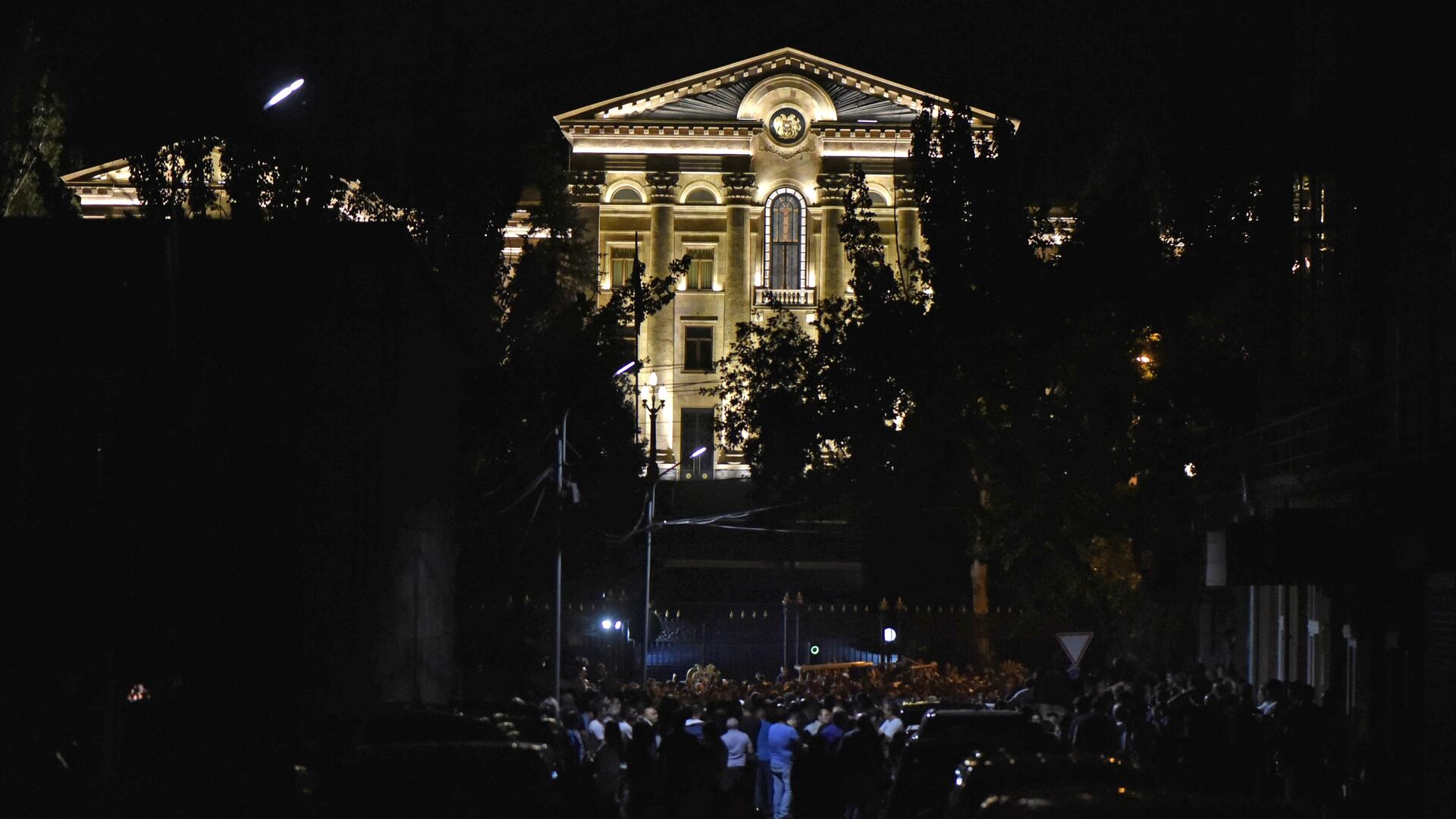 Акция протеста у здания правительства Армении в Ереване. 14 сентября 2022 - РИА Новости, 1920, 14.09.2022