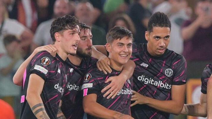 Футболисты Ромы - РИА Новости, 1920, 26.01.2025