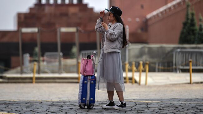 Турист на Красной площади в Москве