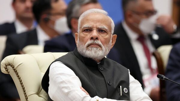 Премьер-министр Индии Нарендра Моди на заседании в расширенном составе глав стран - участниц ШОС