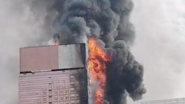 Пожар в здании China Telecom в китайском городе Чанша. 16 сентября 2022