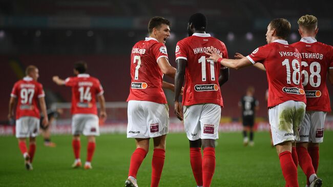 Футболисты Спартака