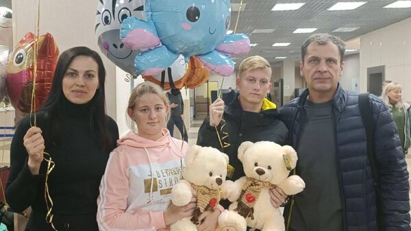 Семья из Щелкова взяла опеку над детьми из детдома ДНР