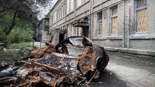 Сгоревший автомобиль в Ясиноватой