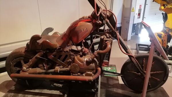 Мотоцикл в музее мусора МУ МУ