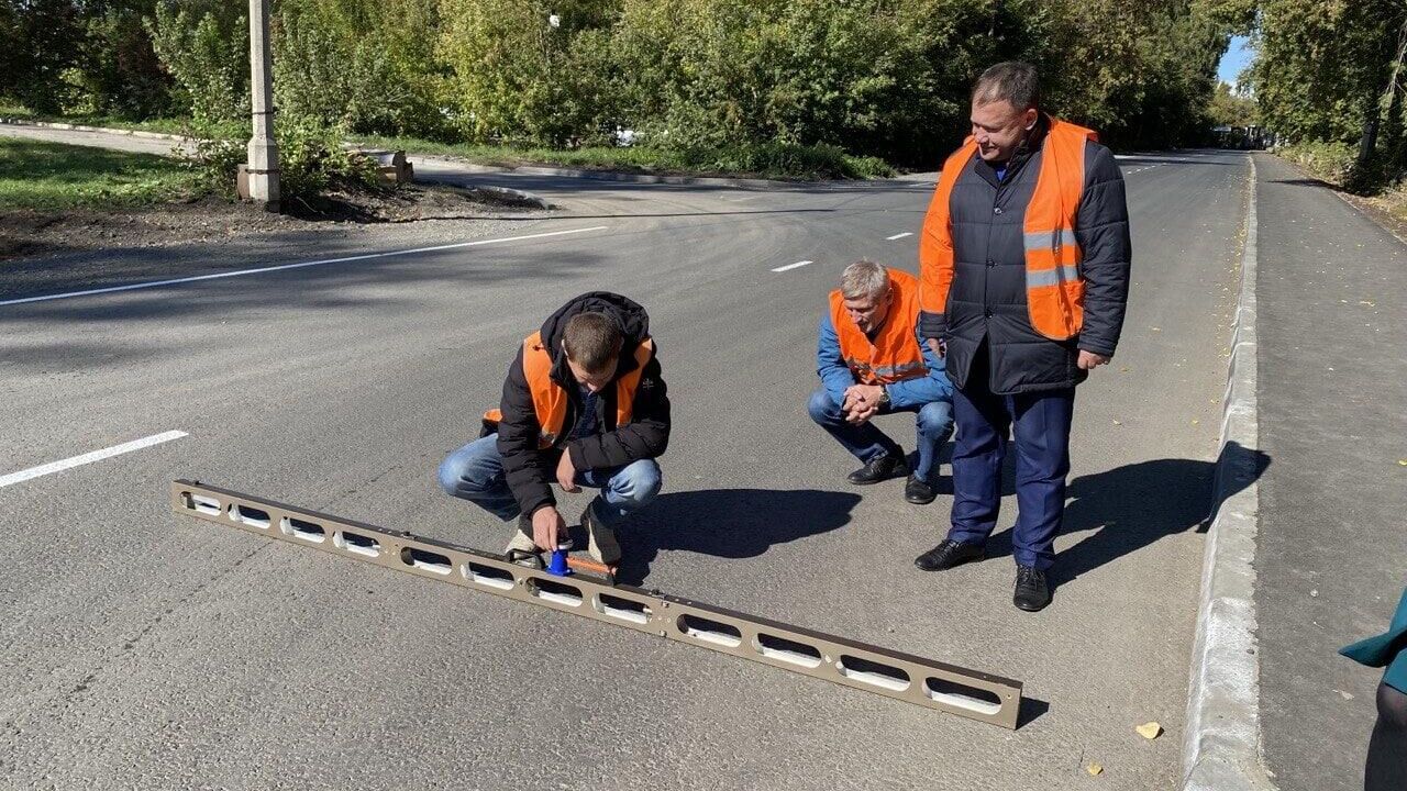 В Кузбассе привели в порядок 922 километра автомобильных дорог - РИА Новости, 1920, 22.09.2022