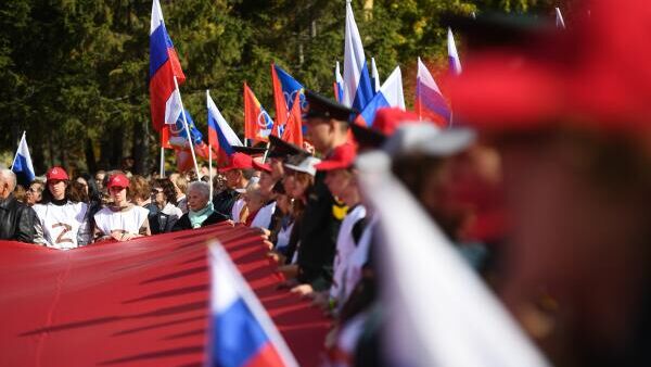 LIVE: Россия: тысячи москвичей на митинге в поддержку референдумов в ДНР, ЛНР, Запорожье, Херсоне - РИА Новости, 1920, 23.09.2022