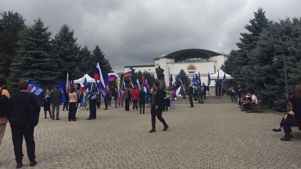 Митинг в поддержку референдумов в Донбассе в Нальчике