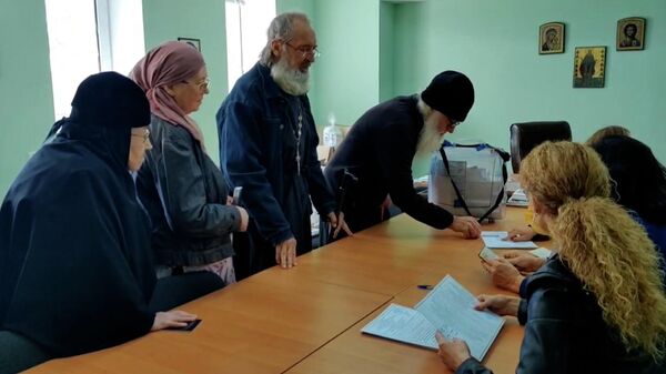 Россия нас не оставит: референдум в монастыре Мелитополя
