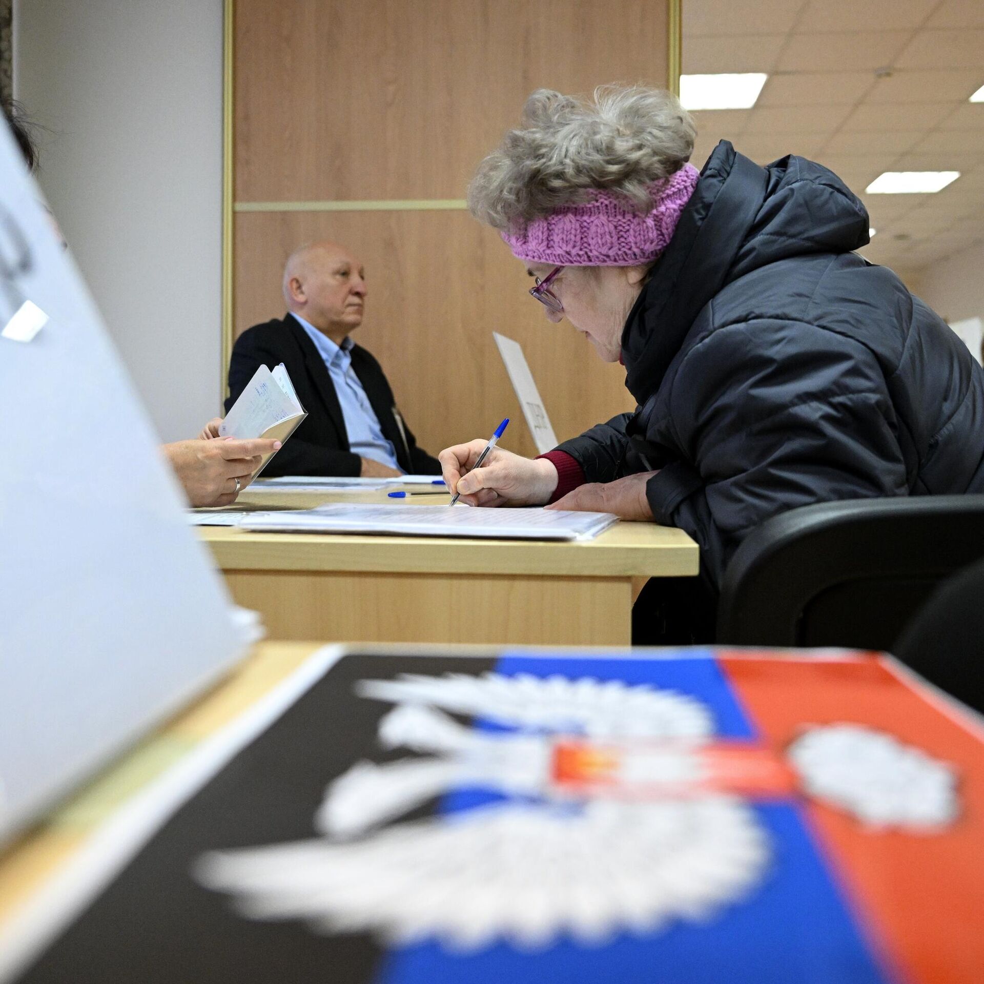 Проголосовали за присоединение. Референдум в ЛНР И ДНР 2022. Референдум Донбасс 2022. Голосование на выборах. Явка избирателей.