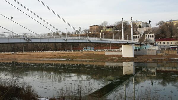 Мост через реку Урал в Оренбурге