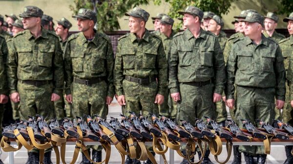 Мобилизованные жители города Севастополя и республики Крым принимают присягу