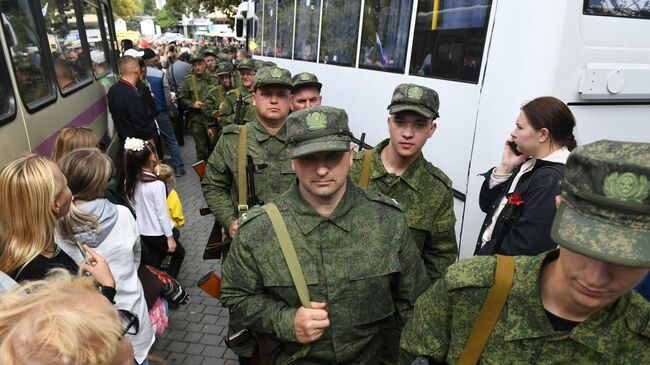 Мужчины, призванные на военную службу в ходе частичной мобилизации