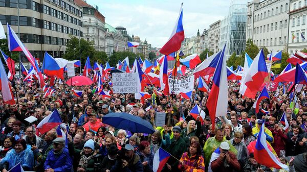 Митинг в Праге