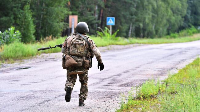 Боец МВД ЛНР в Харьковской области