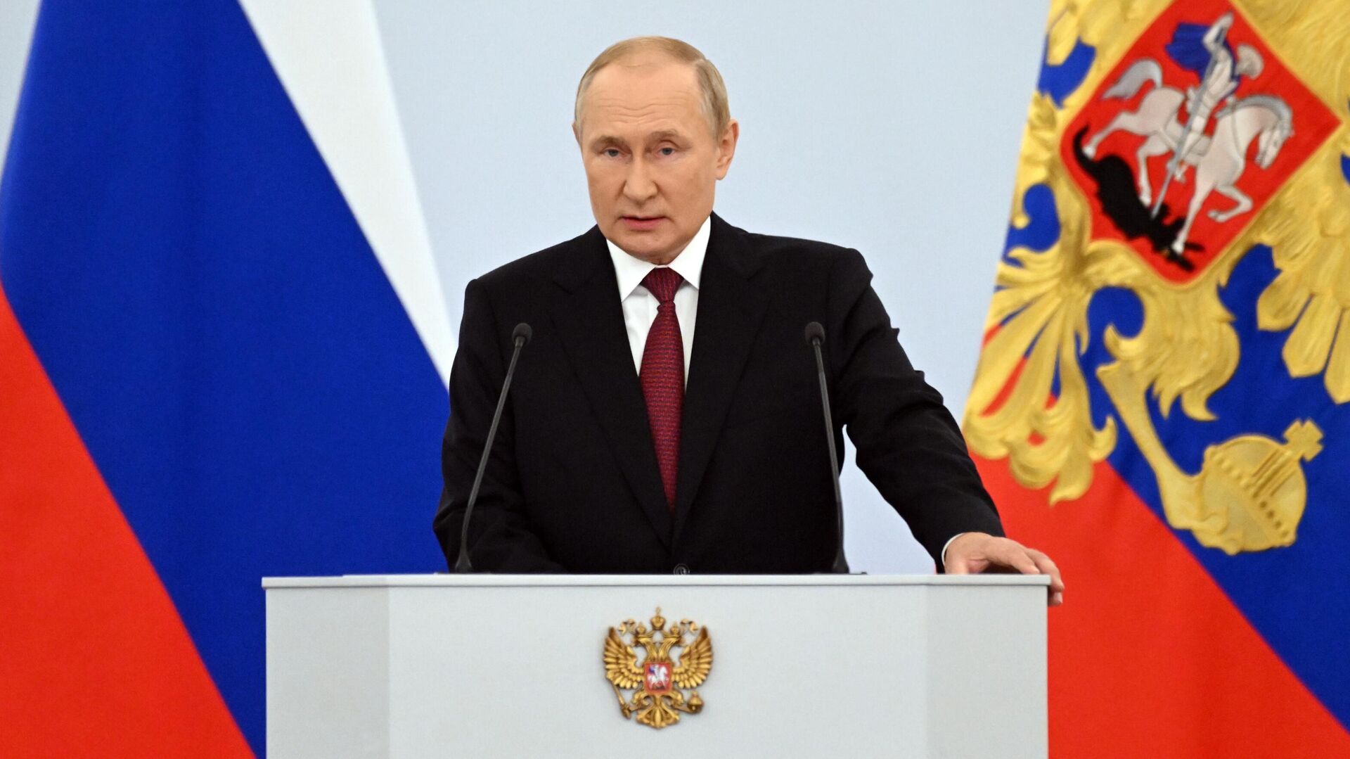 Путин выступает на церемонии подписания договоров о вхождении в Россию новых территорий - РИА Новости, 1920, 30.09.2022