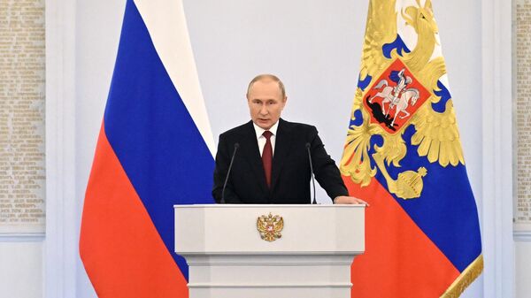 Президент Владимир Путин выступает на церемонии подписания договоров о вхождении в состав России ДНР, ЛНР, Запорожской и Херсонской областей в Кремле