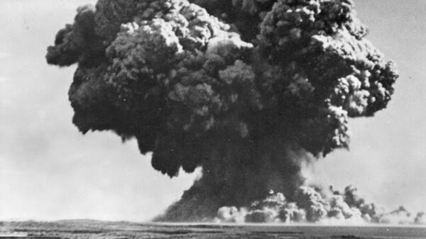 Взрыв первой британской атомной бомбы. 3 октября 1952