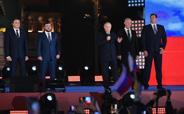 Президент РФ Владимир Путин выступает на митинге-концерте в поддержку присоединения к России ЛНР, ДНР, Херсонской и Запорожской областей