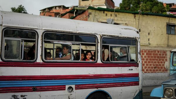 Общественный транспорт в Каракасе 