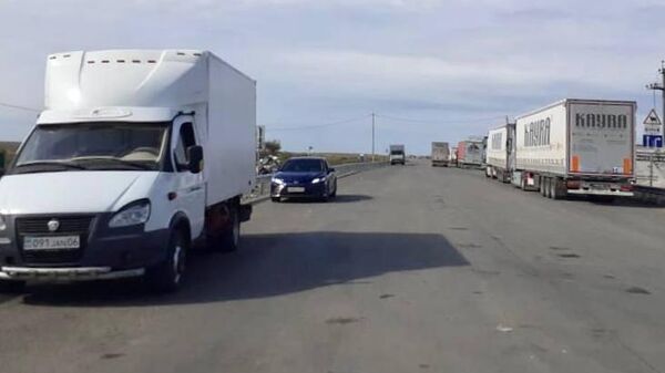 Пункт пропуска Караузек на границе России и Казахстана