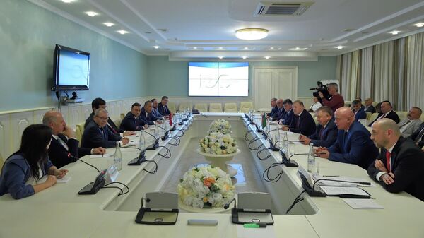 Встреча главы Адыгеи Мурата Кумпилова с депутатами Великого Народного Собрания Турции и членами Ассоциации кавказских предпринимателей 