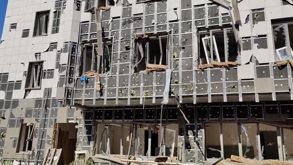Кадры гостиницы в Херсоне после удара ракетами ВСУ