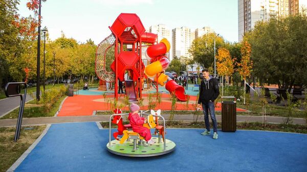 Обновленная детская площадка по улице Мусы Джалиля в районе Зябликово