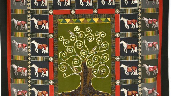 Ковер Культ коня на выставке Мир северной женщины. Аана Зверева – Народный художник Якутии