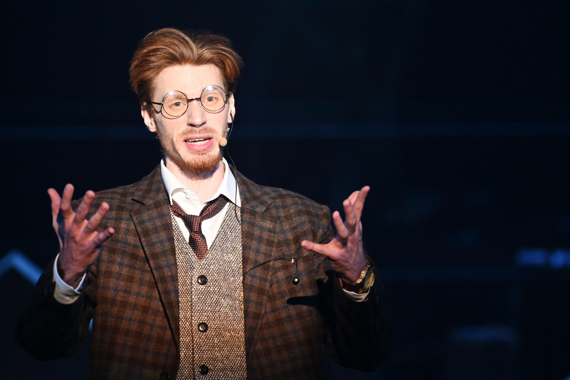 Премьера спектакля Безымянная звезда - РИА Новости, 1920, 30.05.2025