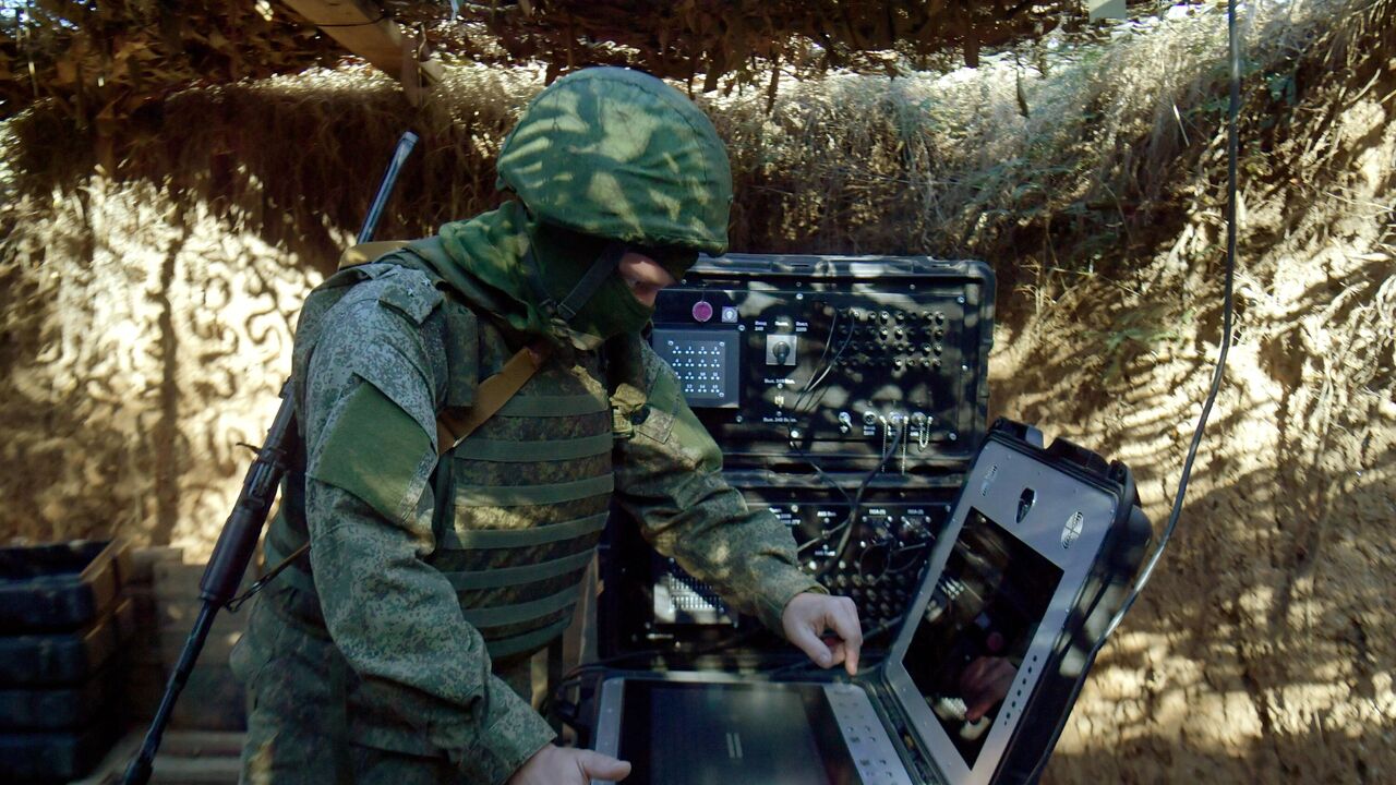 Героизм связиста позволил поразить силы ВСУ на Южнодонецком направлении - РИА Но
