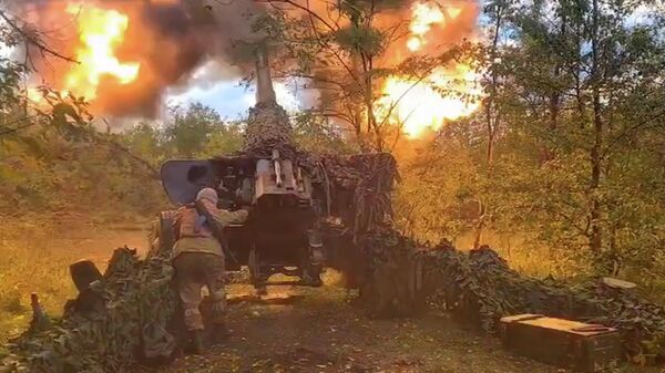Боевая работа артиллеристов группы Вагнер на передовой в ЛНР