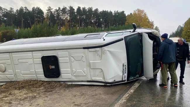 ДТП с пассажирским микроавтобусом в г. Звенигово Республики Марий Эл