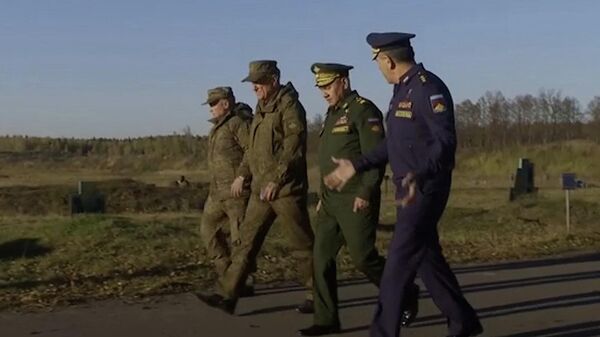 Шойгу проверил ход подготовки мобилизованных на полигонах Западного военного округа