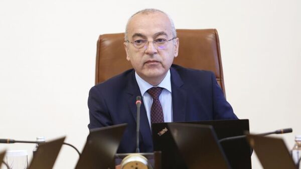  Премьер-министр Болгарии Гылыб Донев