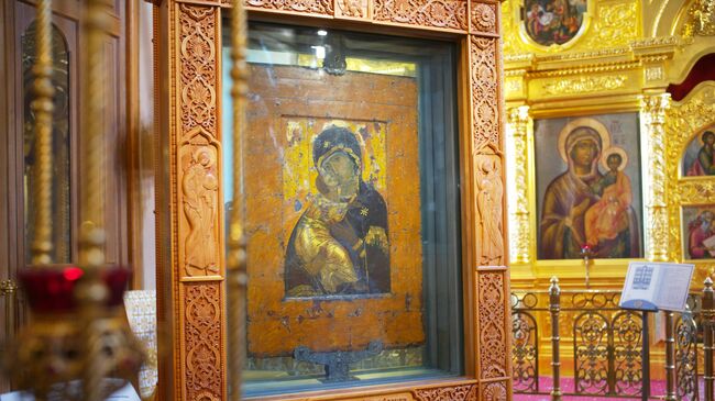 Настоятель храма в Толмачах рассказал о почитании Владимирской иконы