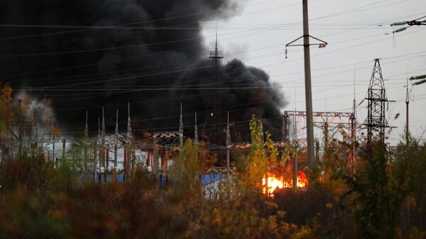 Пожар на электроподстанции Шебекино после обстрела со стороны ВСУ