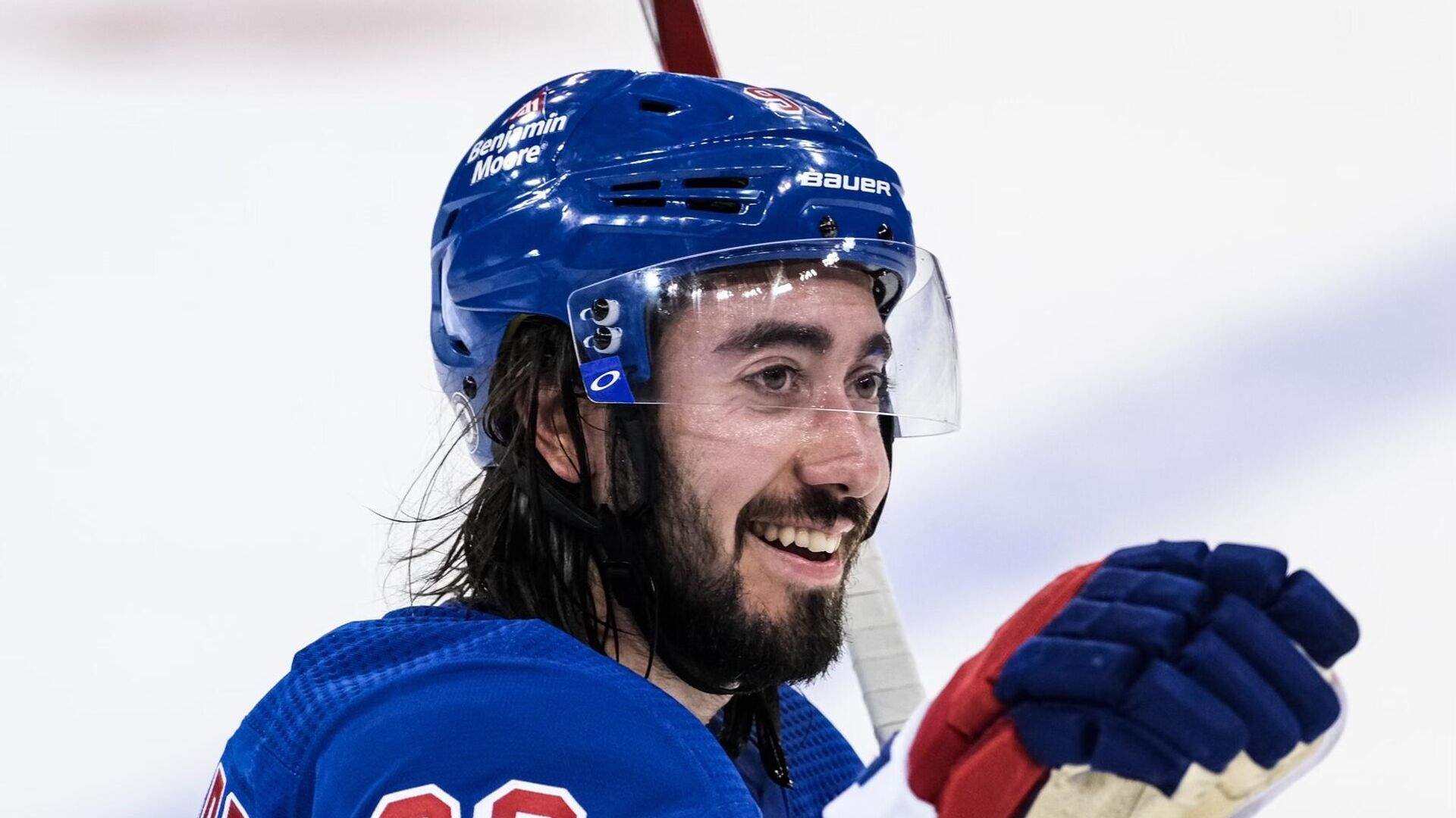 Нападающий Нью-Йорк Рейнджерс Мика Зибанежад - РИА Новости, 1920, 03.12.2022