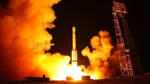 Запуск ракеты-носителя Протон-М