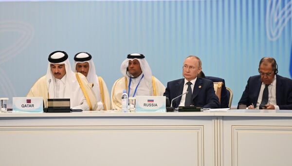 Президент РФ Владимир Путин на пленарном заседании VI саммита Совещания по взаимодействию и мерам доверия в Азии в Астане