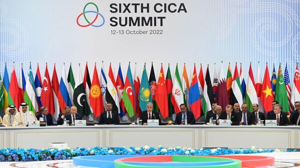 Президент России Владимир Путин на пленарном заседании VI саммита Совещания по взаимодействию и мерам доверия в Азии