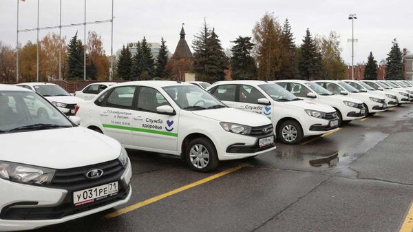 Тульские больницы получили более 90 новых машин