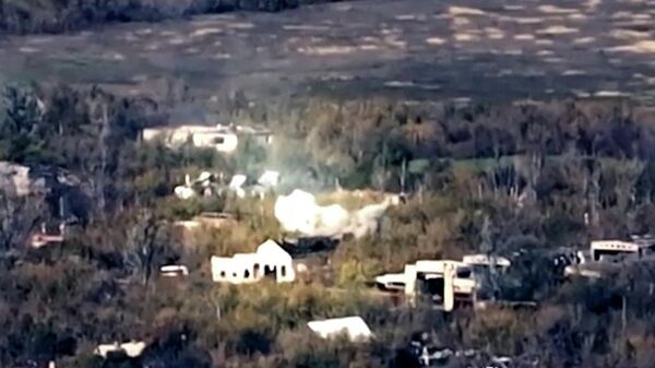 Атака артиллеристов 1-й Славянской бригады по позициям ВСУ в ДНР. Видео с дрона