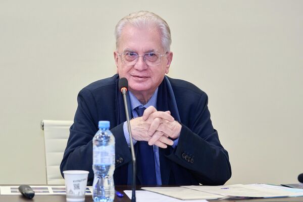 Генеральный директор Государственного Эрмитажа Михаил Пиотровский Генеральный директор Государственного Эрмитажа Михаил Пиотровский
