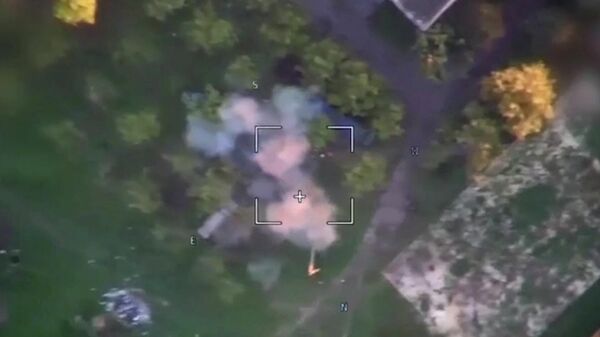 Кадры ударов дрона-камикадзе Ланцет по военным целям на николаево-криворожском направлении