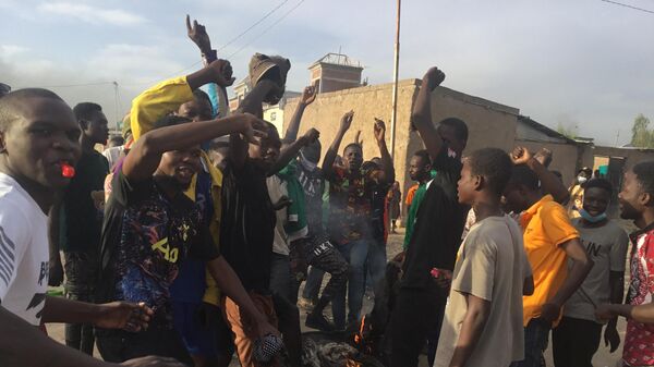 Участники акции протеста в Нджамене, Чад. 20 октября 2022